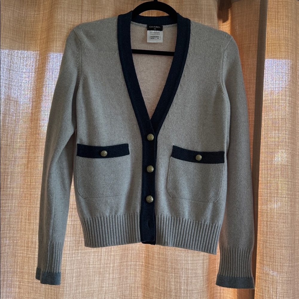 CHANEL Classic Cashmere Gray Cardigan w/ Blue details Hammered Silver Buttons S